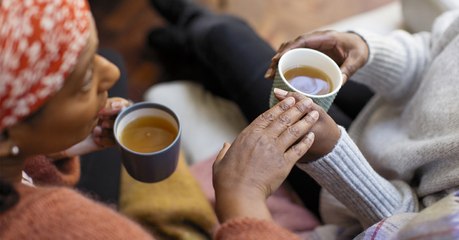 Le thé trop chaud augmenterait les risques de cancer. Voici à quelle température il faut le boire