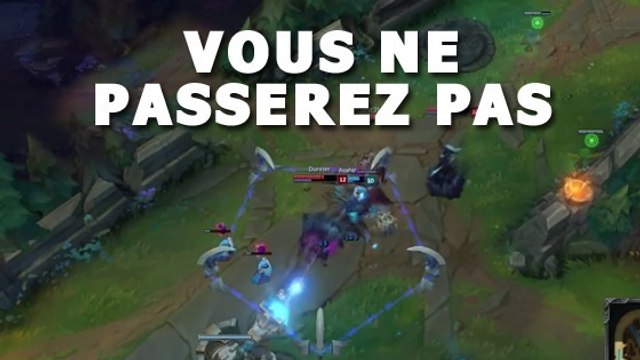 League of Legends : voici comment défendre sa tour avec style quand on joue support