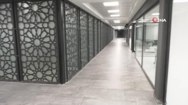 Mansur Yavaş üniversite rektörleriyle bir araya geldi