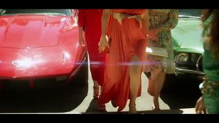 American Woman Orijinal Fragman