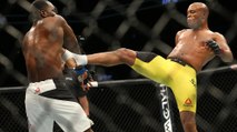 UFC 208: Anderson Silva gewinnt den ersten Kampf seit 5 Jahren gegen Derek Brunson