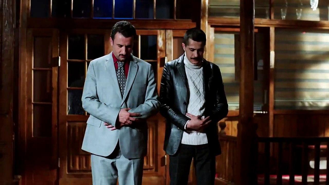 Kafes - Fragman