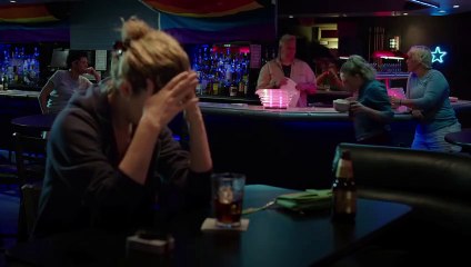 Addicted To Fresno Orijinal Fragman