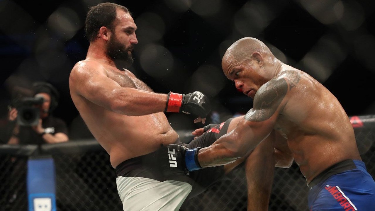 Johny Hendricks besiegt Hector Lombard bei seinem ersten Kampf im Halbschwergewicht