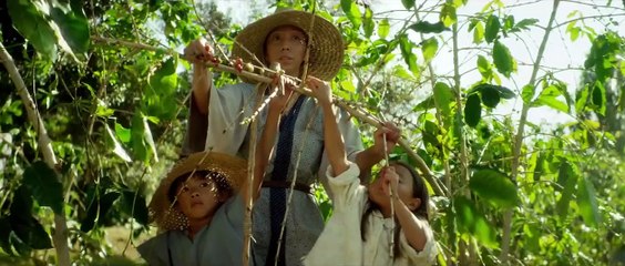 Running for Grace Orijinal Fragman