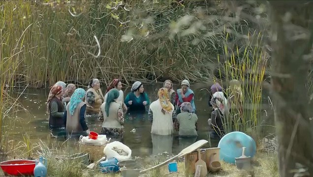 Eski Köye Yeni Adet Klip - Lorke Lorke
