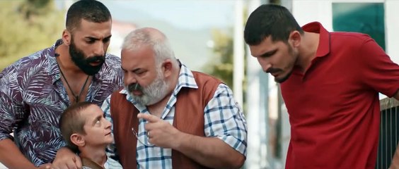 Facia Üçlü Fragman