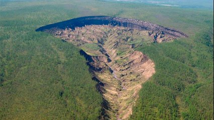 Download Video: Der Krater von Batagaika: Das „Tor zur Hölle“, das in Sibirien wächst