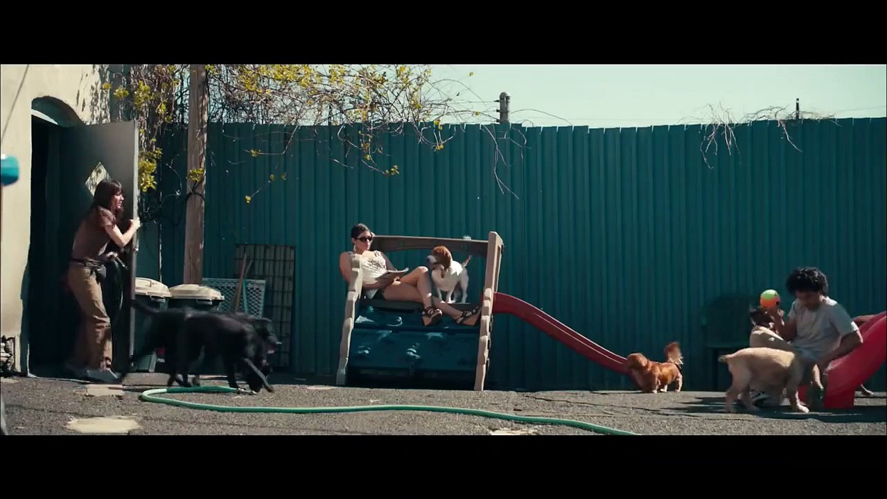 See Girl Run Orijinal Fragman