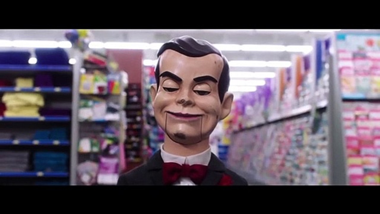 Goosebumps 2: Haunted Halloween Orijinal Klip - Holiday Sale