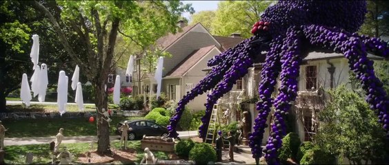 Goosebumps 2: Haunted Halloween Orijinal Klip - Mr. Chu