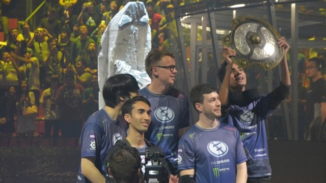 Dota 2 The International 5 : l'équipe américaine Evil Geniuses remporte la grande finale