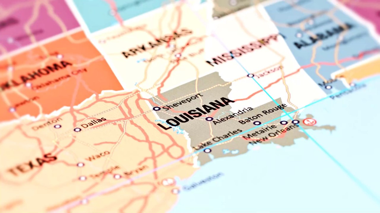 Mann sammelt 45 Jahre lang Centstücke: Als er damit zur Bank geht, folgt eine Riesenüberraschung