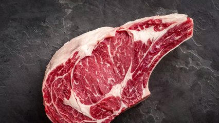 Ténia : un ver de 4 mètres de long découvert chez un homme de 26 ans