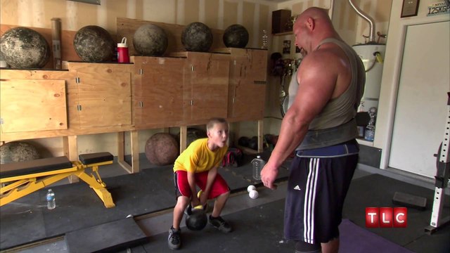 Sie sind die stärkste Familie der Welt - entdeckt hier ihren Alltag und ihr krasses Trainingsprogramm!
