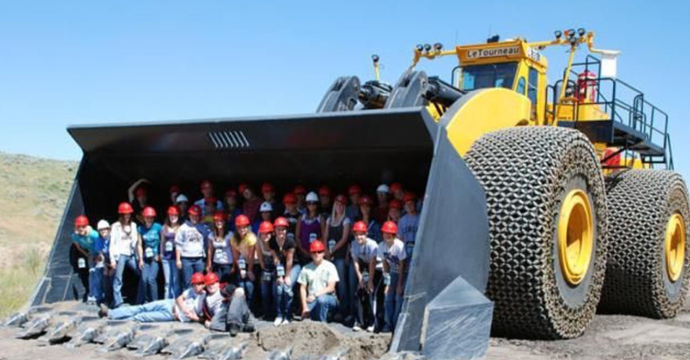 Gestatten? Der größte Radlader der Welt!