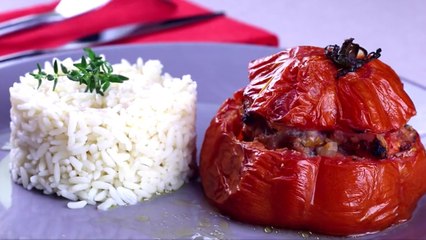 Tomates farcies et riz : la recette inratable et délicieuse