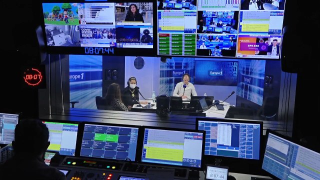 Crise ukrainienne : Macron se rendra en Russie lundi et en Ukraine mardi