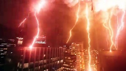 The Flash (2014) - season 4 Orijinal Fragman