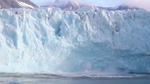 Réchauffement climatique : un mega iceberg relâche 152 milliards de tonnes d'eau dans l'océan