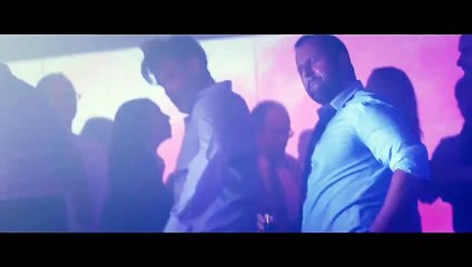 Yetenekli Genç Kadın Fragman