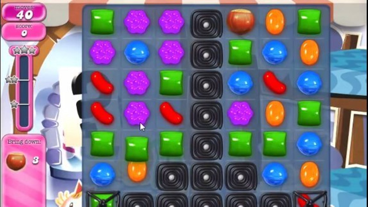 Candy Crush Saga niveau 825 : solution et astuces pour passer le level