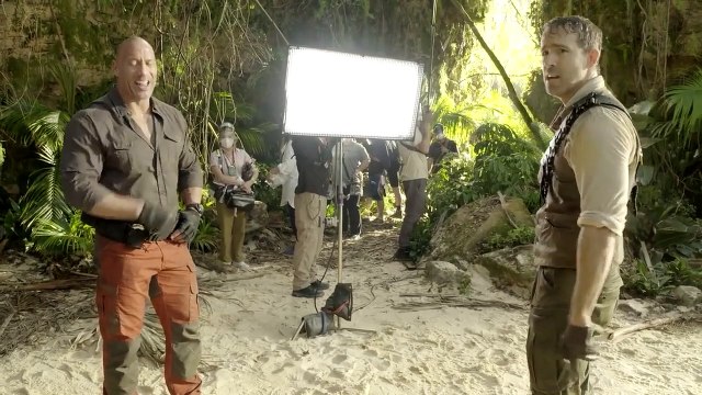 Red Notice Altyazılı Çekim Hataları