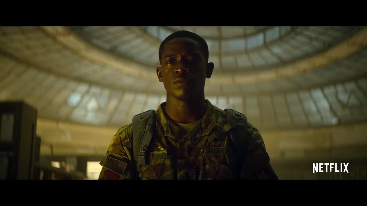 Outside the Wire Fragman