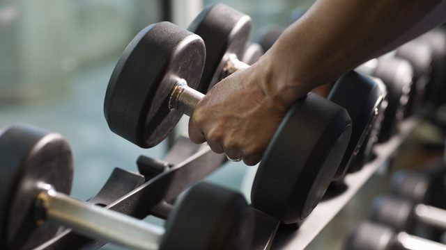 Krafttraining wirkt sich auch auf eure geistige Gesundheit aus. Der Effekt überrascht