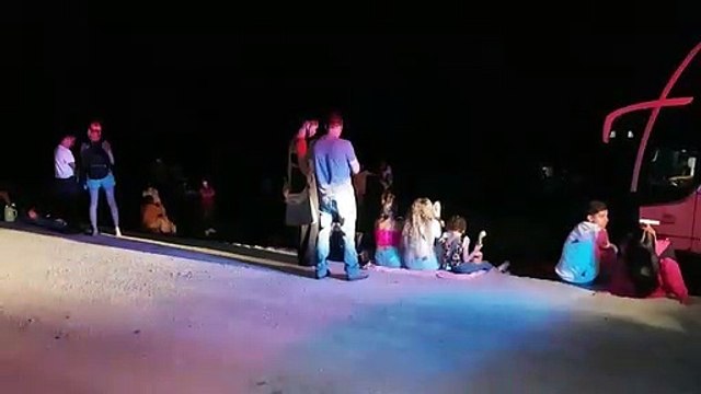 Motorista perde controle de ônibus e veículo cai em barranco às margens da Br-277