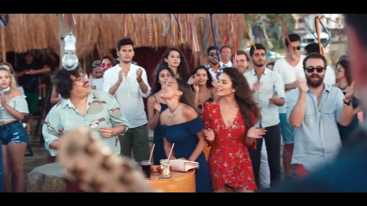 Yol Arkadaşım Video klip - Vermem Seni Ellere