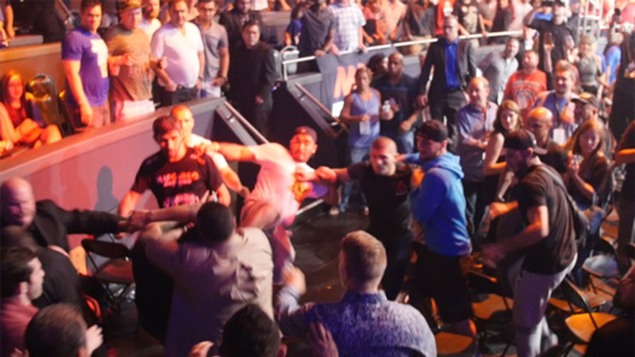 Vater von Khabib: Video zeigt, wie einer der Diaz-Brüder bei der Nurmagomedov-Schlägerei K. o. ging