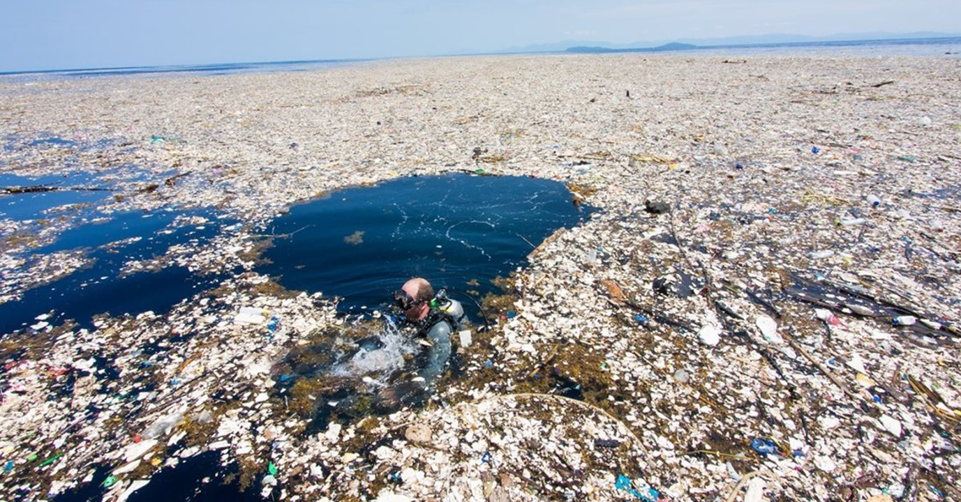 Deutscher Sportartikelhersteller hat geniale Idee gegen Plastikmüll im Meer