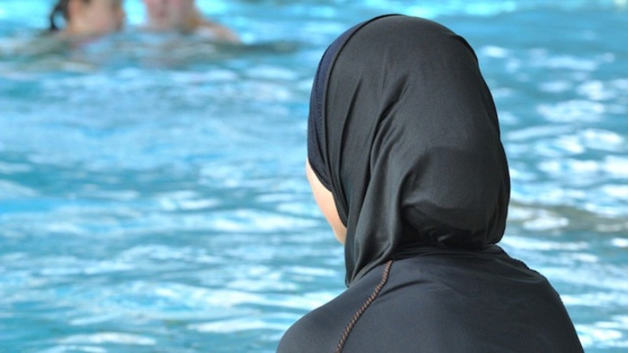 Schwimmunterricht: SPD-Ministerin sorgt mit Burkini-Vorschlag für Diskussionen