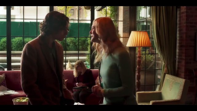 New York'ta Yağmurlu Bir Gün Orijinal Fragman (2)