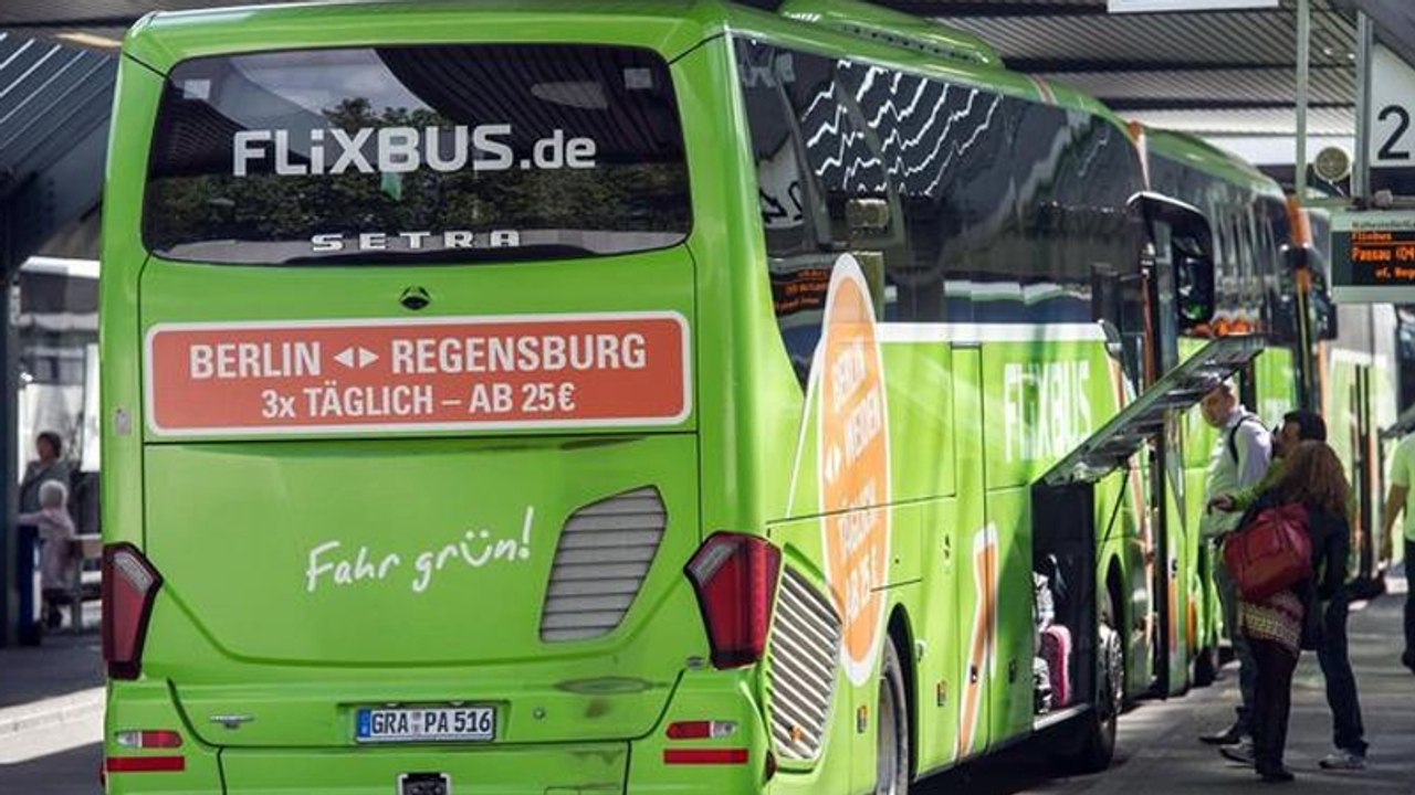 Flixbus: Frau filmt Fernbusfahrer und kann nicht fassen, was sie sieht