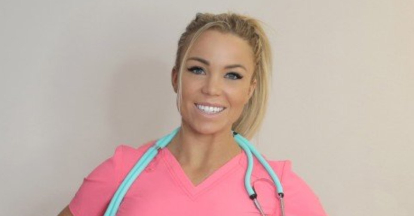 Diagnose: Traumkörper! Das ist die bestaussehendste Krankenschwester der Welt