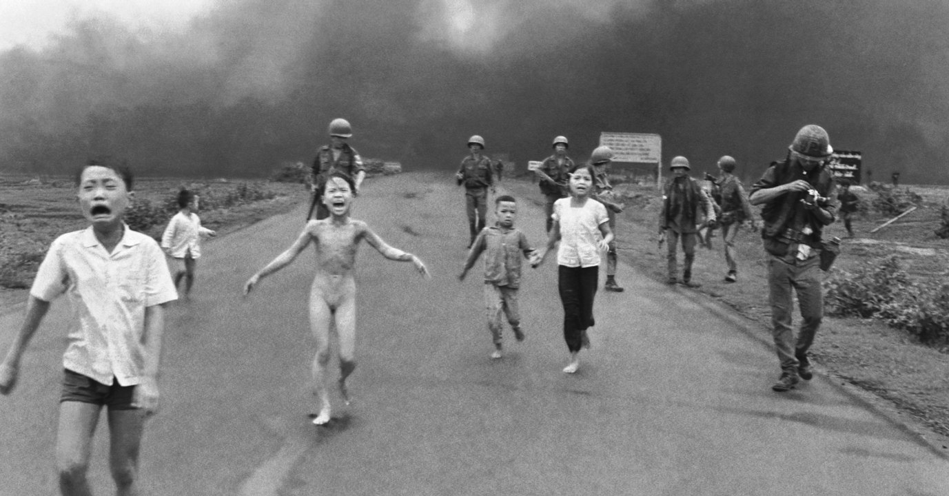 Grausames Kriegs-Foto: So sieht das von Napalm verbrannte Mädchen heute aus