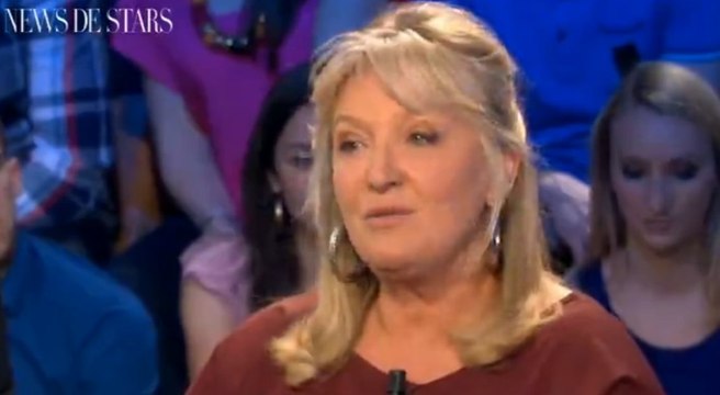 Charlotte de Turckheim est remontée contre Karl Lagerfeld dans le Zapping People