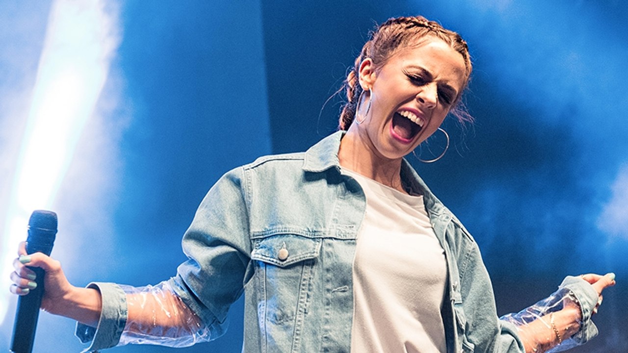 Vanessa Mai: Fans befürchten das Schlimmste wegen ihrer traurigen Nachricht