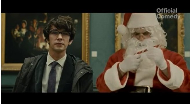 Skyfall : Découvrez Snowfall, une parodie avec le Père Noël !