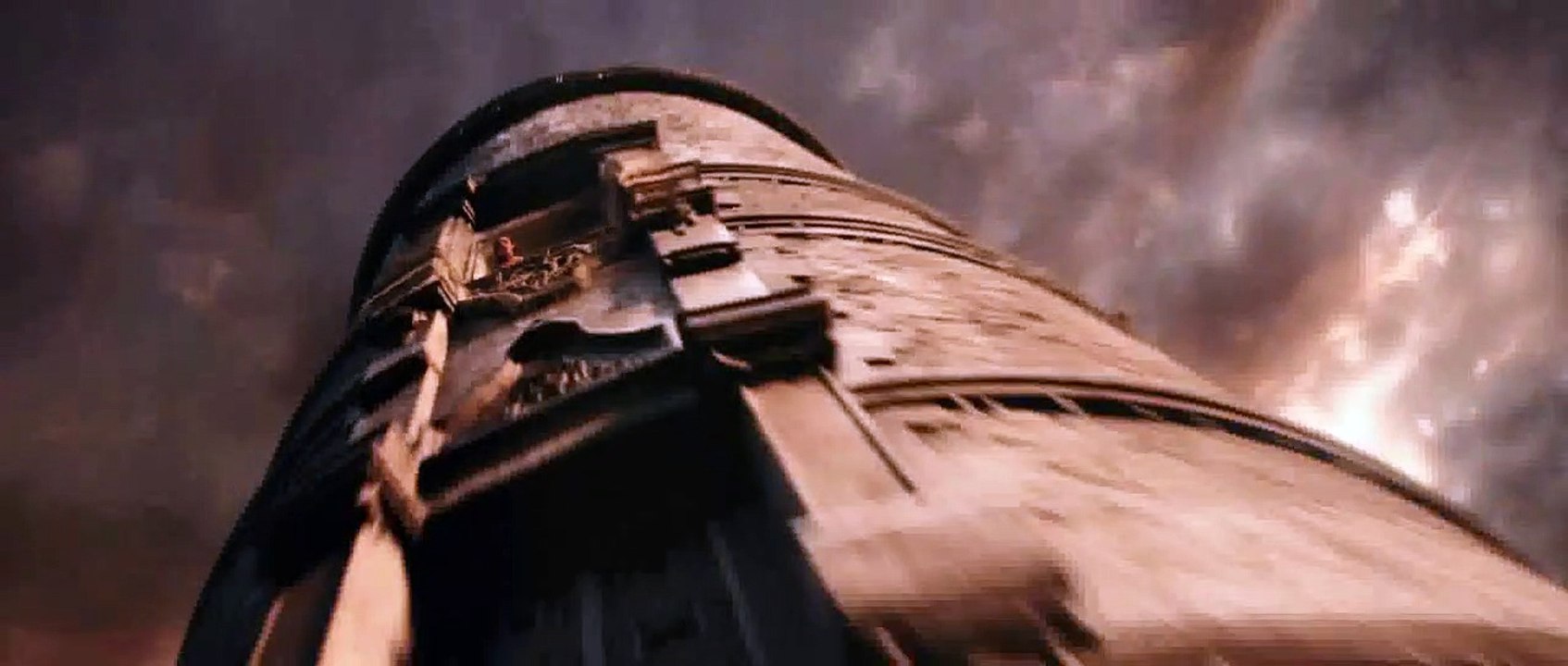 Güzel ve Çirkin Dublajlı Fragman