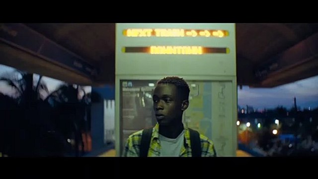 Ay Işığı Altyazılı Fragman (2)