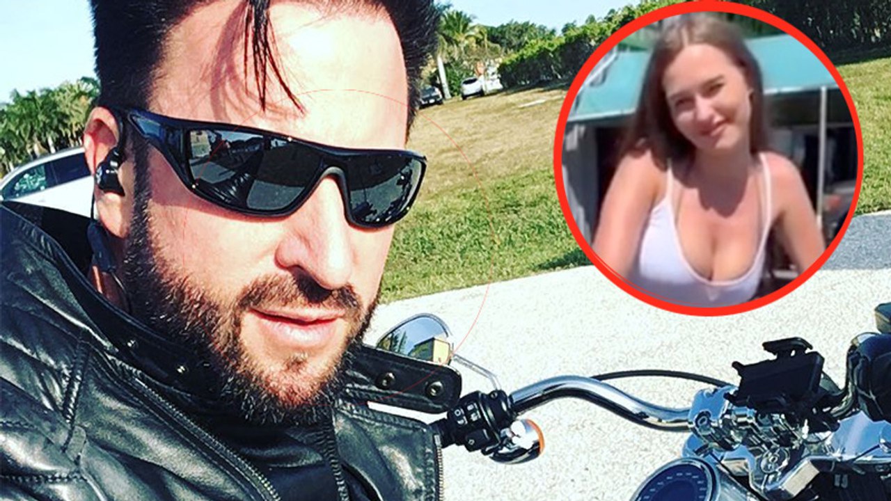 So lasziv lässt Michael Wender seine Teenie-Love im neuen Video posen!