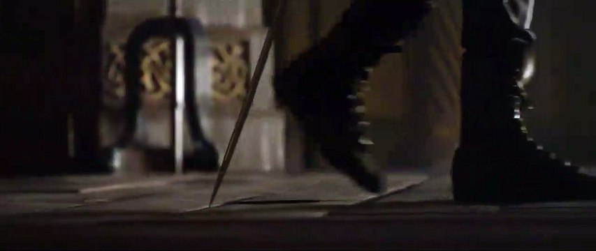 Kral Arthur: Kılıç Efsanesi Orijinal Video klip