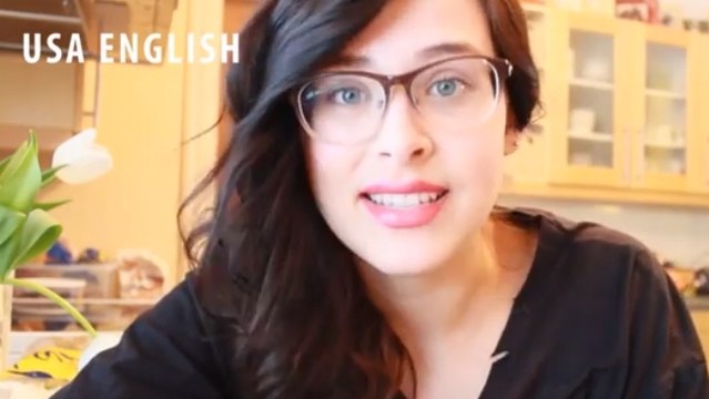 Cette jeune fille peut imiter près de 15 langues différentes. Son talent est époustouflant