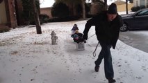 Ces parents ont créé une incroyable luge pour leurs enfants. Et ils l'adorent !