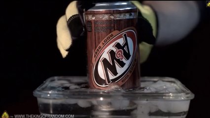 Comment faire imploser une canette avec de l’eau ? Une expérience incroyable