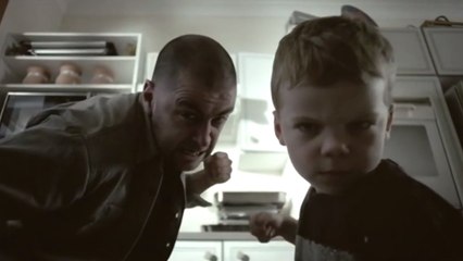 Et si les enfants reproduisaient les comportements adultes, comment réagirions-nous ?