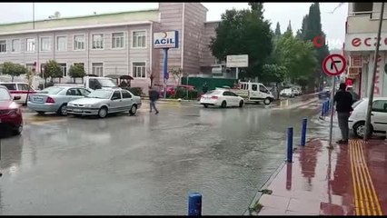 Aydınlılar güne sağanak yağışla uyandı